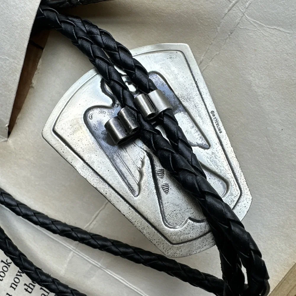 Woolaroc Thunderbird‎ Native American Bolo Tie 35 Inch Leather 925 Sterling